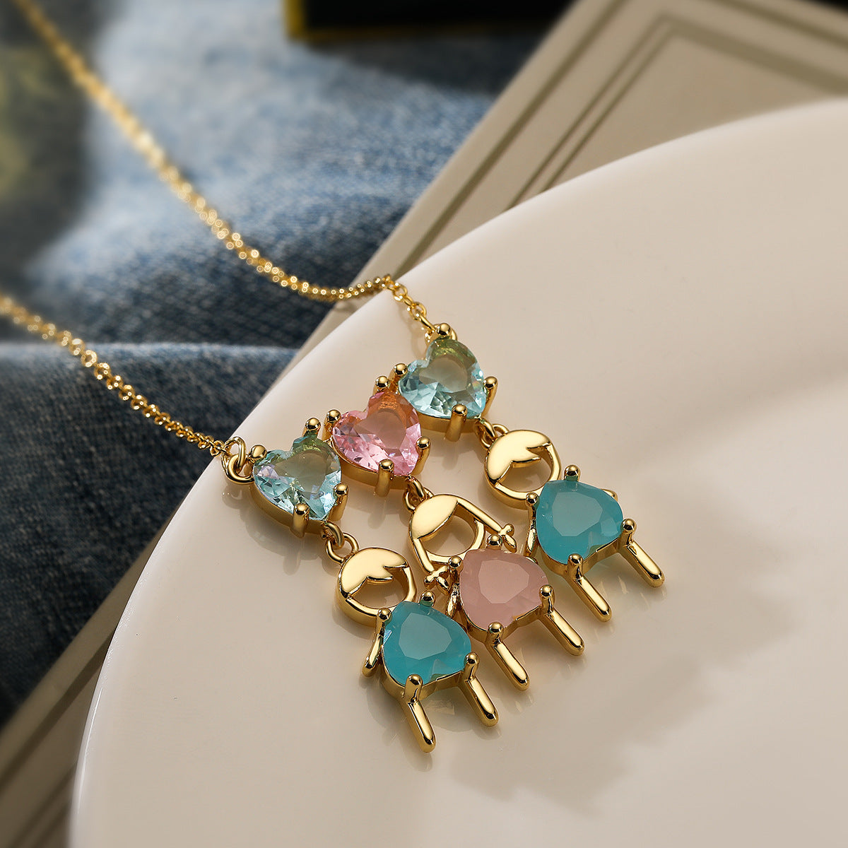 Minimalist Geometric Copper Pendant Necklace with Real Gold Plating and Zircon Heart Accent for Women and Men