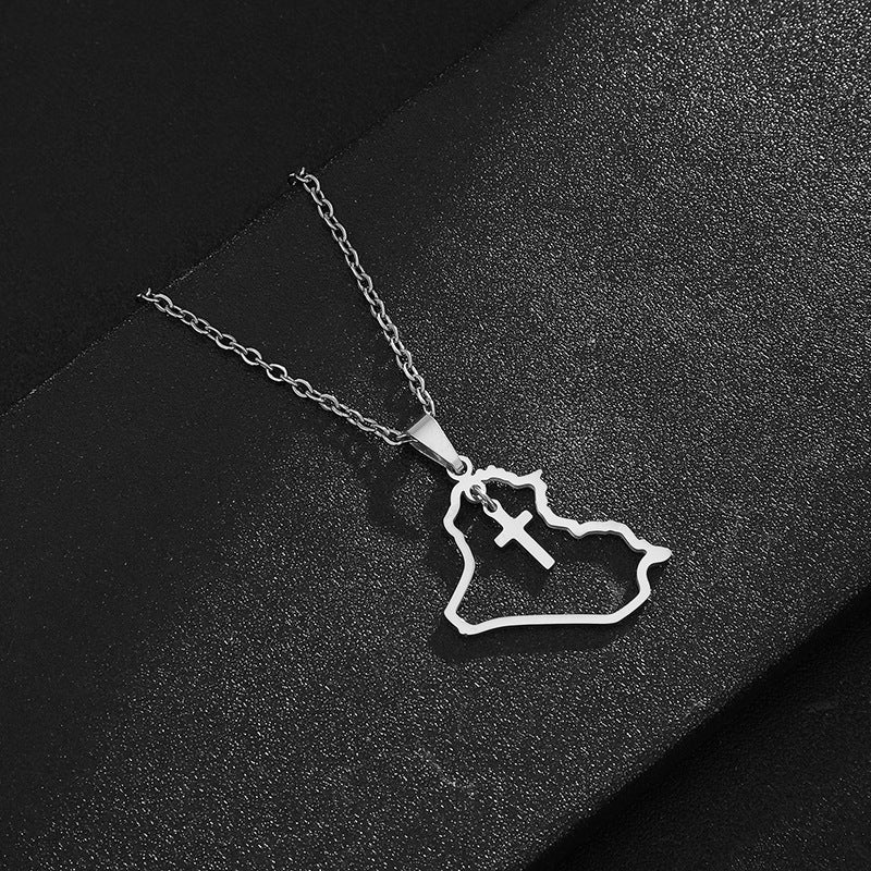 Collana con ciondolo geometrico di moda in acciaio inossidabile con charm in acciaio al titanio e finitura placcata, unisex