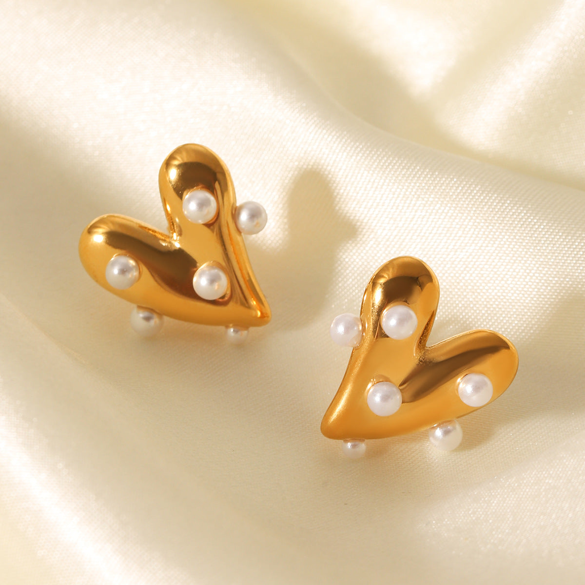 Ins Style 18K Gold Plated Stainless Steel Heart Pearl Stud Earrings for Women