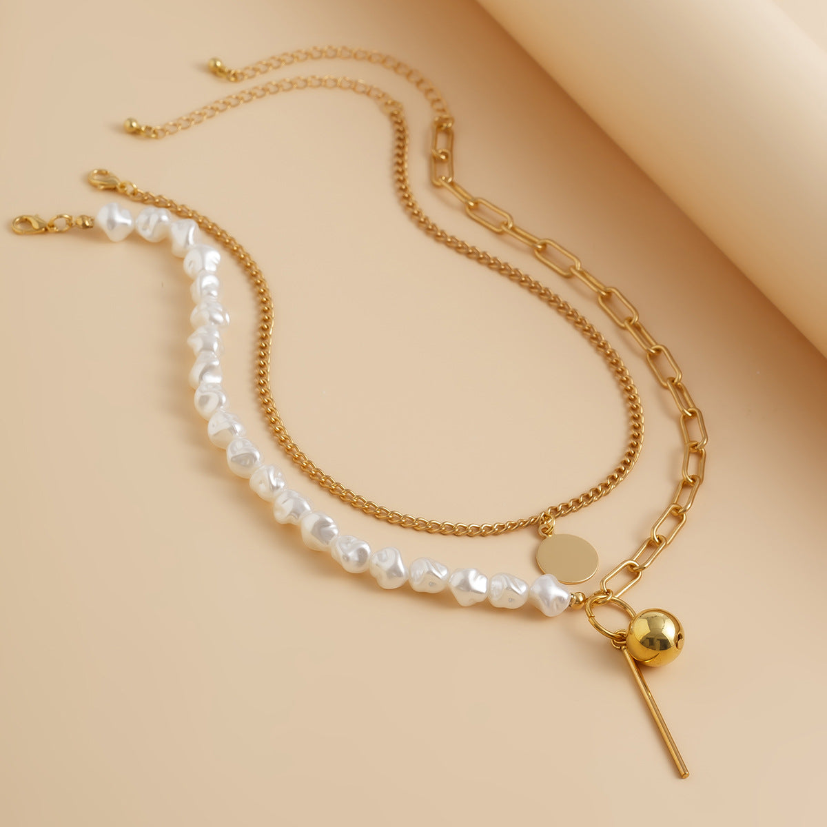 Collar Colgante Geométrico para Mujer Aleación con Galvanoplastia Diseño de Apilamiento Multicapa Forma Irregular Acento de Perla de Imitación