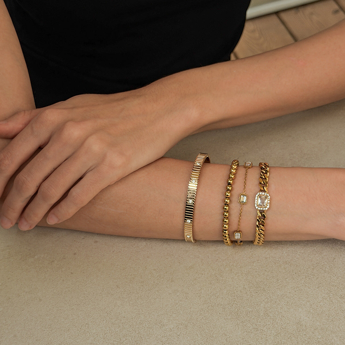 Elegant 18K Gold Plated Stainless Steel Bracelet with Cubic Zirconia Geometric Round Square Design for Women