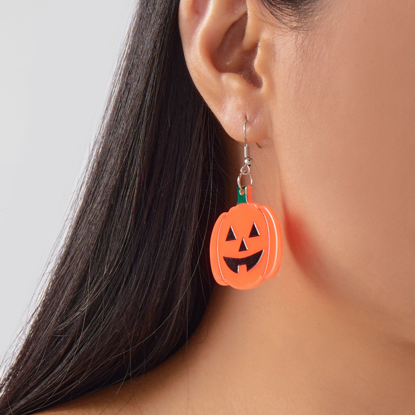 Orecchini Asimmetrici in Acrilico a Tema Halloween con Pipistrello Zucca Ragno Fantasma e Motivo Stampato per Uomo e Donna