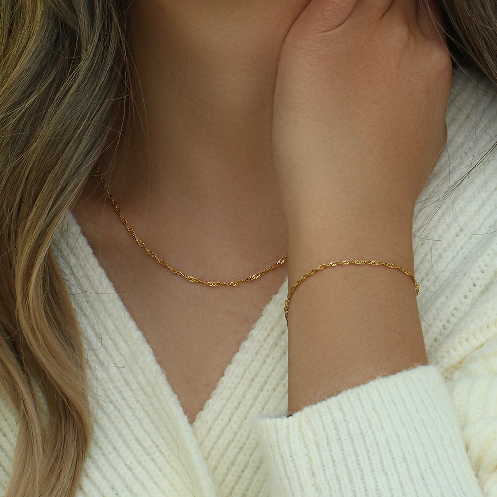 Minimalist Geometric Stainless Steel Plated 18K Gold Wave Necklace for Women Clavicle Chain