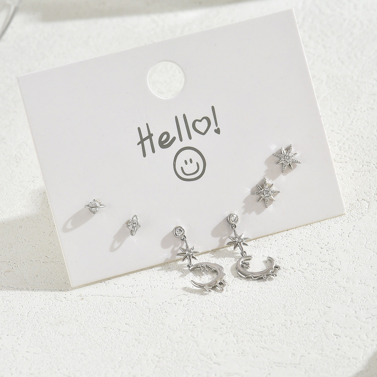Orecchini a perno da donna minimalisti in stile coreano con fiocco a stella, strass, design geometrico e a forma di diamante