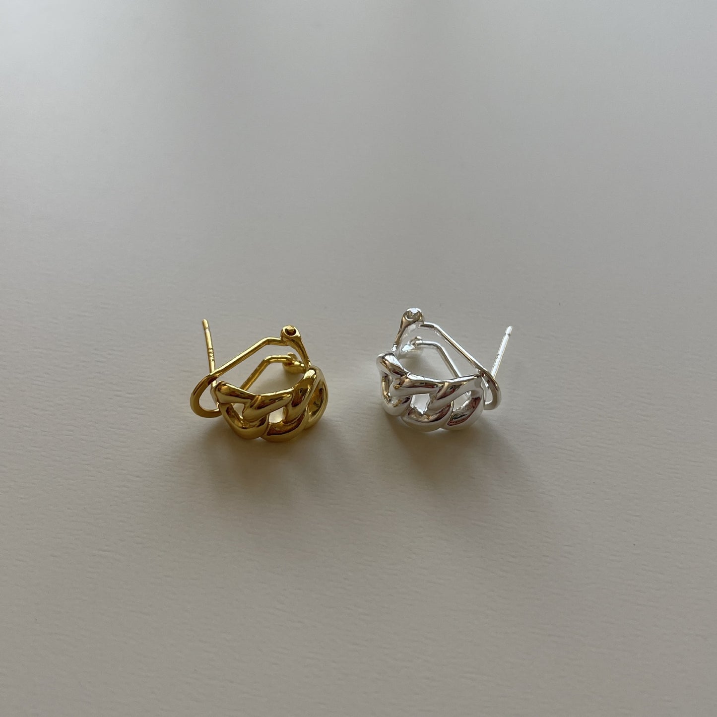 Minimalist 925 Sterling Silver Curb Chain Letter Hoop Earrings for Women