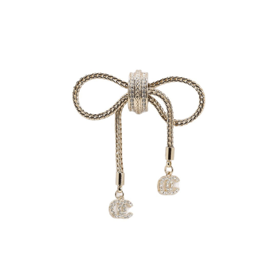 Elegant Luxury Rhinestone Bow Brooch with Snake Chain for Women