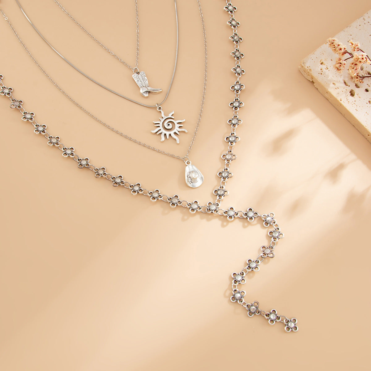 Vintage Western Style Sun Cross Flower Pendant Necklace for Women with Geometric Design in Metal with Electroplating Finish