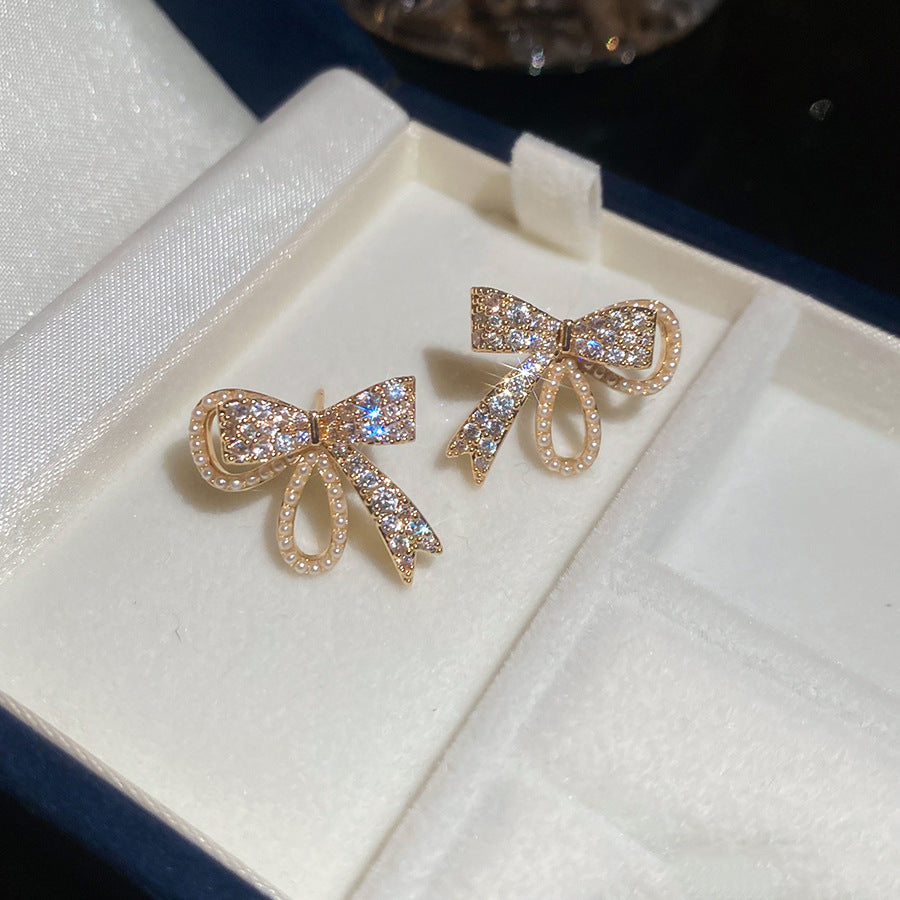 Elegantes pendientes de perlas con circonitas en forma de estrella, minimalistas, para mujer, con postes de acero inoxidable