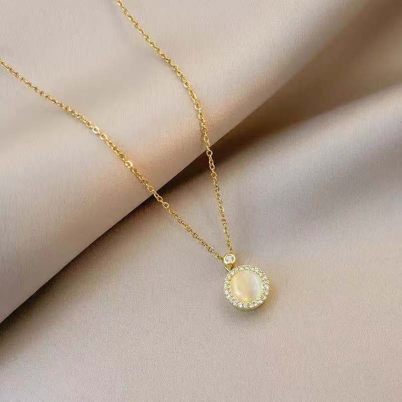 Collar con colgante de ojo de gato giratorio para mujer, circonita micropavé en cadena de serpiente de acero de titanio, diseño geométrico
