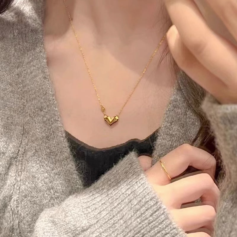 Original Design Geometric 3D Heart Pendant Necklace for Women in Titanium Steel with Plated Finish