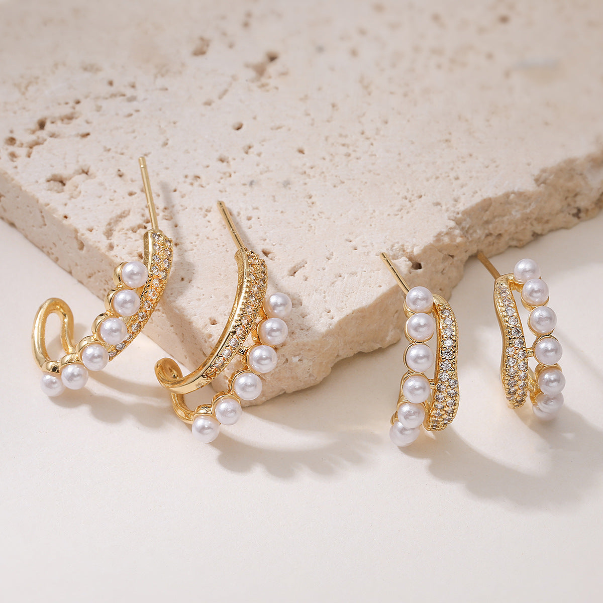 Elegant Geometric Brass Gold Plated Cubic Zirconia Pearl Stud Earrings for Women