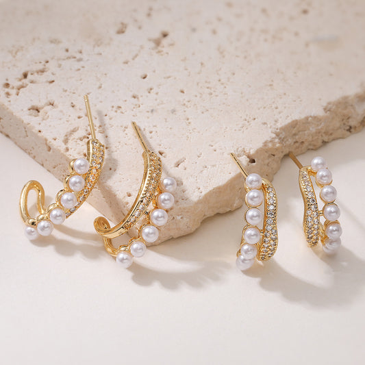 Elegant Geometric Brass Gold Plated Cubic Zirconia Pearl Stud Earrings for Women