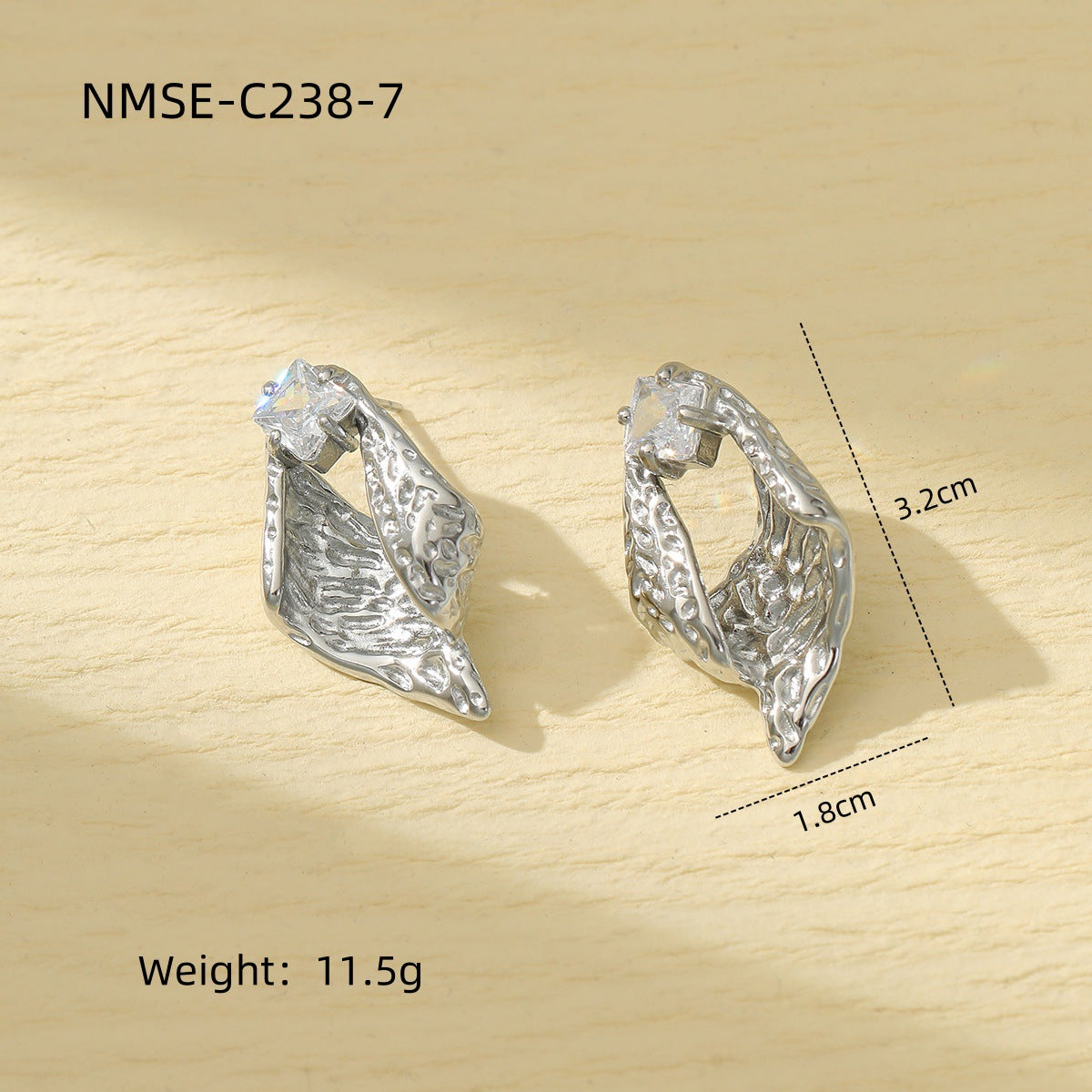 Pendientes vintage de acero titanio con forma de concha geométrica y circonitas incrustadas para mujer