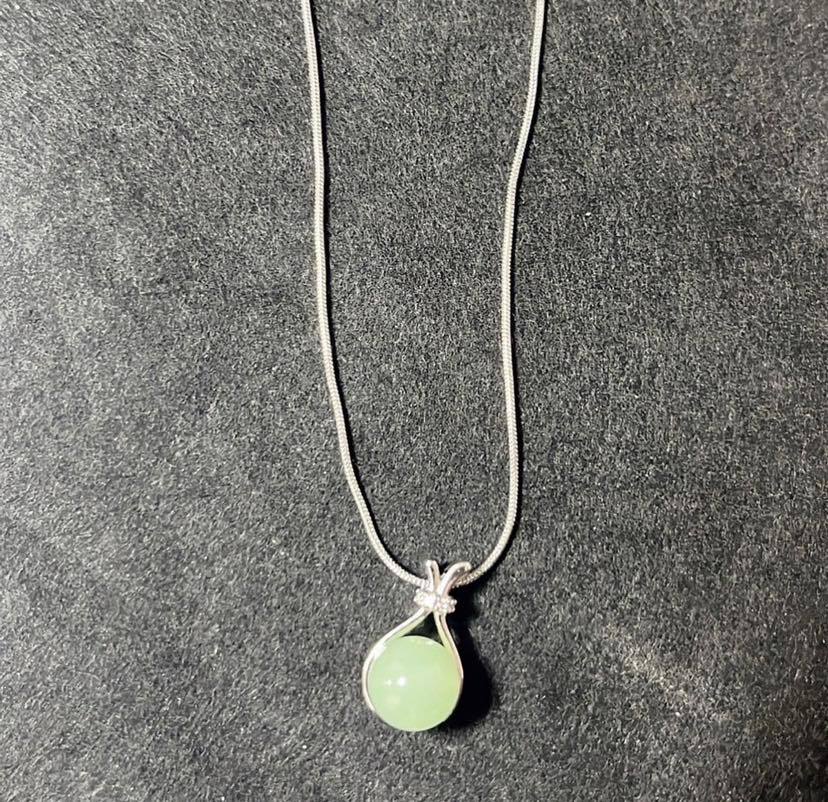 Minimalist Geometric Titanium Steel Pendant Necklace with Plated Finish for Women and Men Box Chain Locket Style