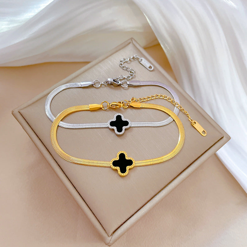 Pulsera Vintage de Cadena de Serpiente con Trébol de la Suerte para Mujer, Acero Titanio con Baño de Oro, Cuentas Redondas, Estilo Bohemio