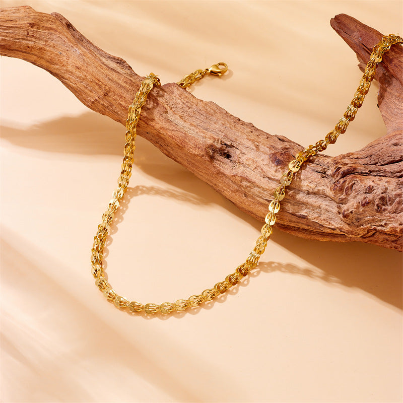 Minimalist Retro Gold-Plated Stainless Steel Feather Tail Necklace for Women