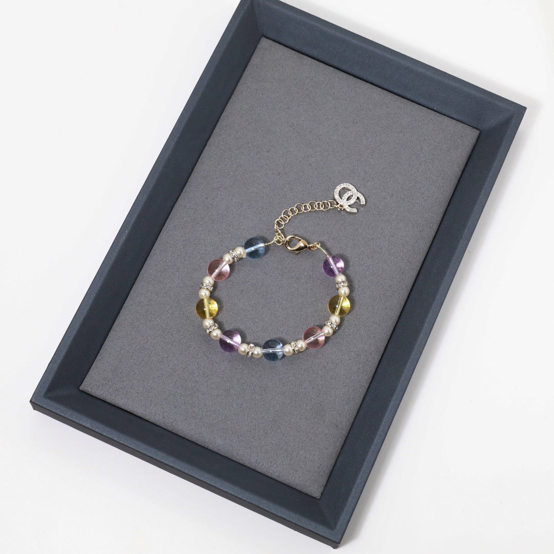 Bracciale da donna placcato in cristallo con lettera di lusso