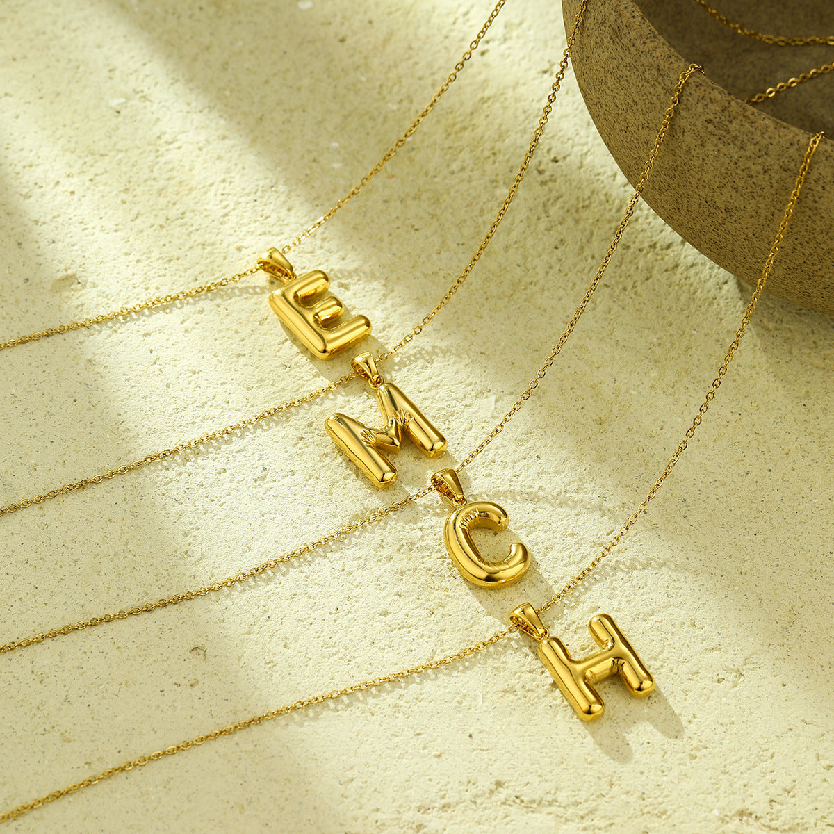 Fashionable Minimalist Stainless Steel Letter Pendant Necklace for Women with Plated Finish and Adjustable Length