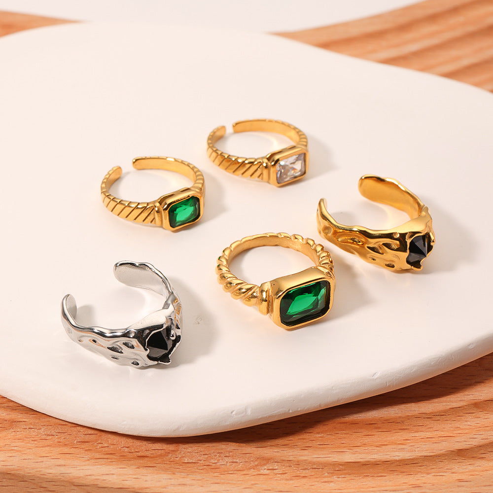 Anello vintage verde smeraldo con motivo geometrico da donna, con fascia in acciaio inossidabile placcato in oro 18 carati e intarsio in zircone