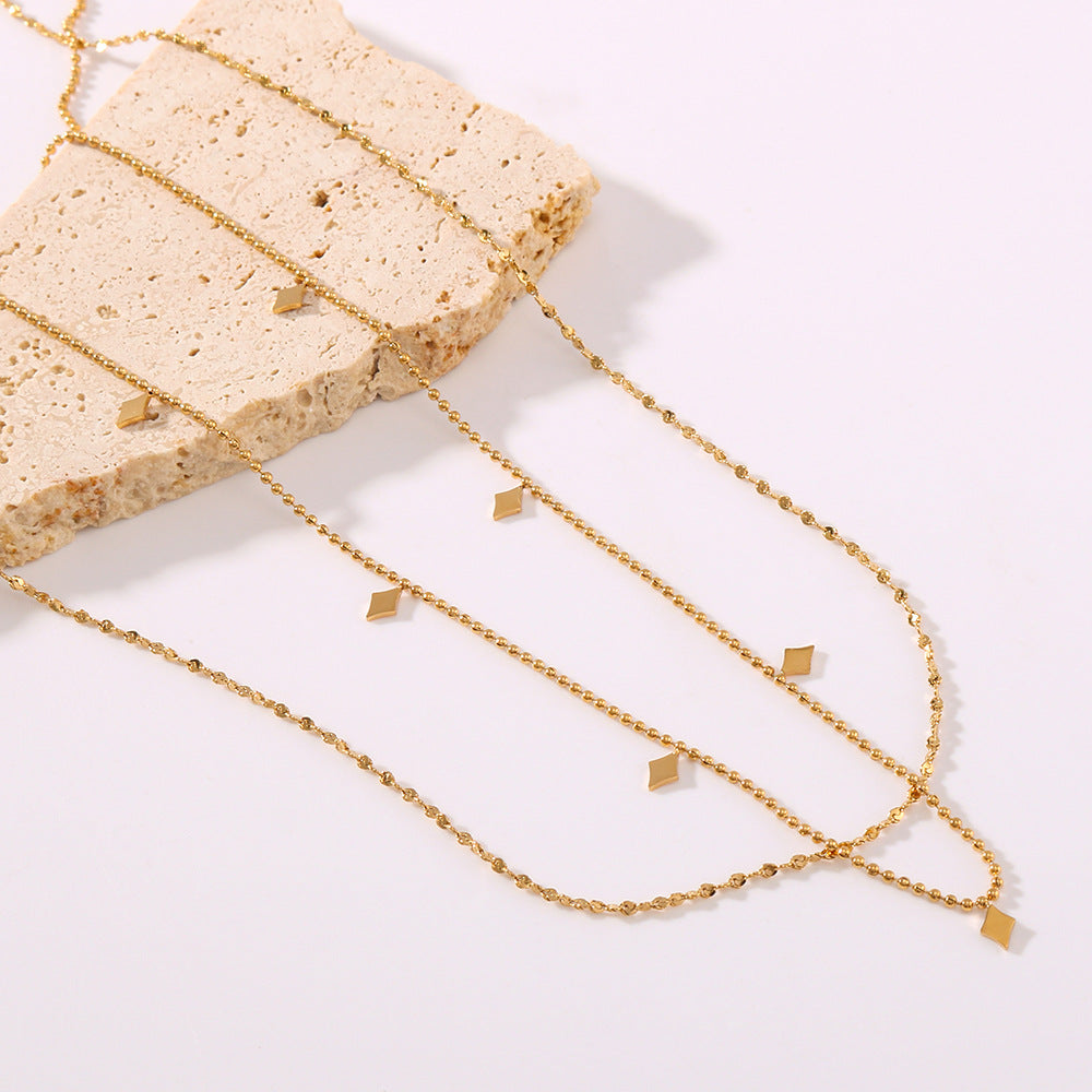 Minimalist Leaf-Shaped Titanium Steel Necklace with 18K Gold Plating, Waterproof and Versatile O-Chain Design