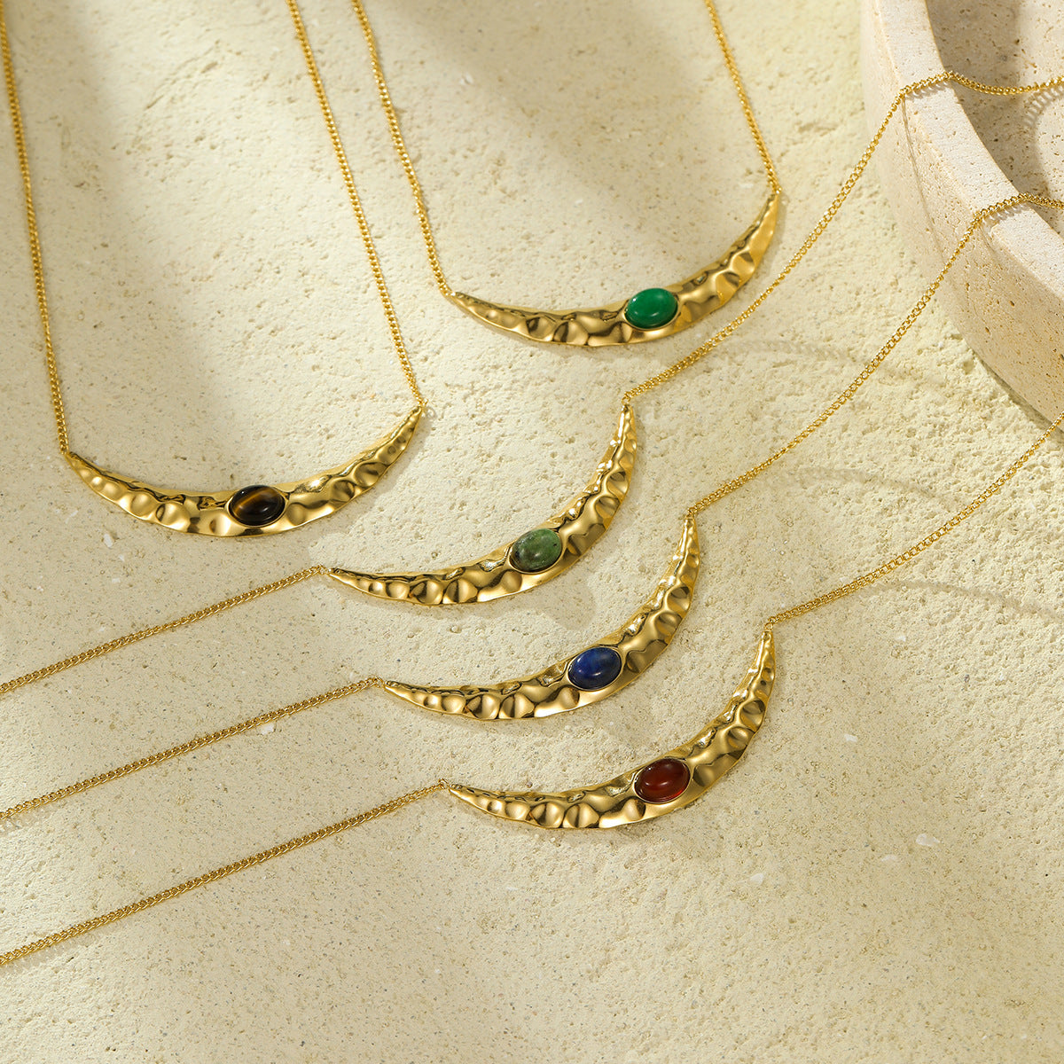 Vintage French Minimalist Stainless Steel Crescent Moon Pendant Necklace with Natural Stone Inlay, Hypoallergenic and Fade-Resistant Clavicle Chain