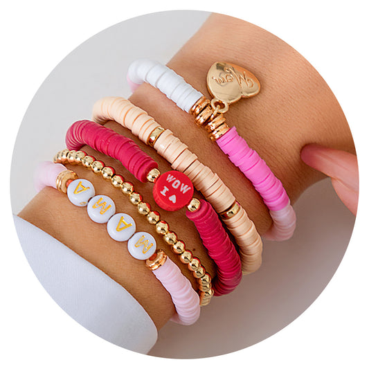 Sweet Minimalist Letter and Heart Charm Bracelet Set for Women Alloy Plated Adjustable Friendship Bracelet Gift for Mother's Day