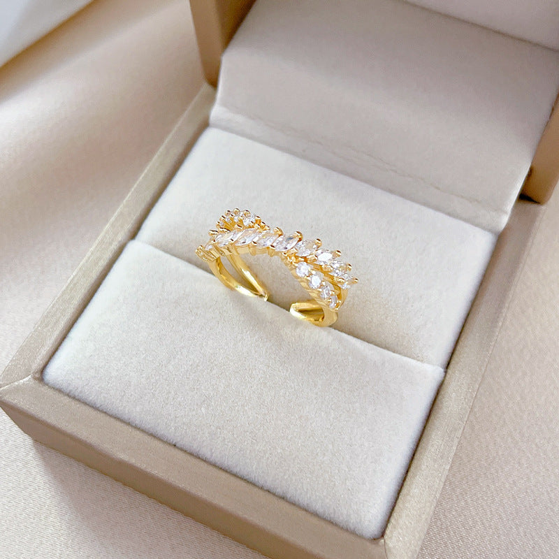 Anello in ottone a forma di corona in stile fumetto con placcatura in oro, fascia aperta regolabile da donna