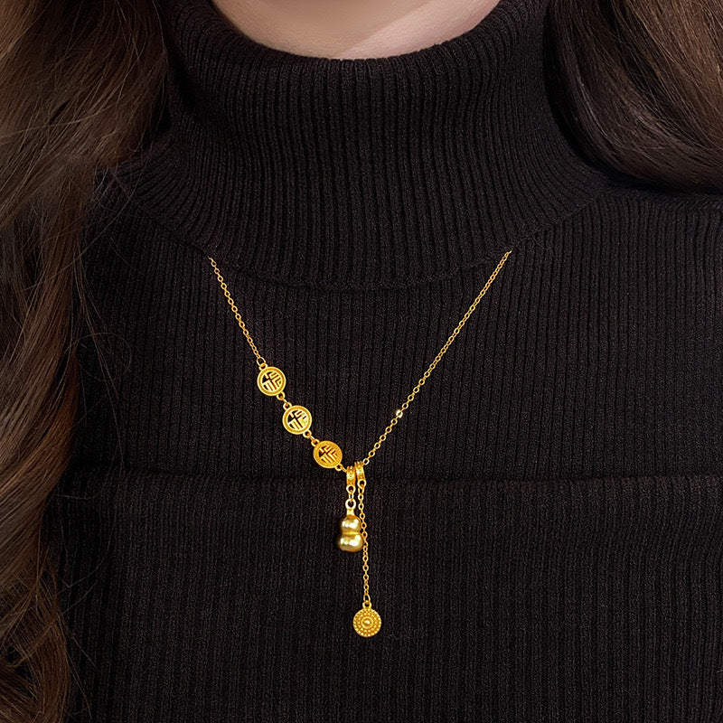 Cartoon Style Gourd-Shaped Alloy Pendant Necklace with Imitation Pearl Chain for Women and Men, Fresh and Sweet Fashion Accessory