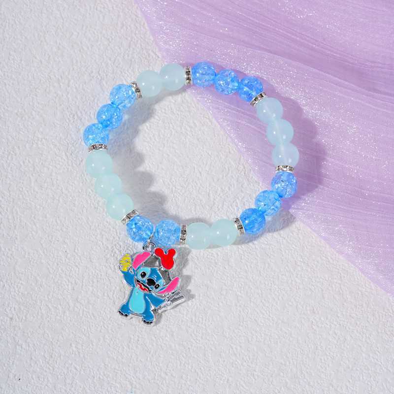 Bracciale per bambini fatto a mano con perline a forma di stella in resina, con design della Principessa Anna e accenti di cristallo