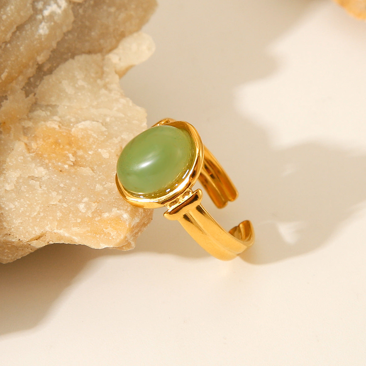 Vintage French Style 18K Gold Plated Elliptical Green Gemstone Titanium Steel Open Ring for Women