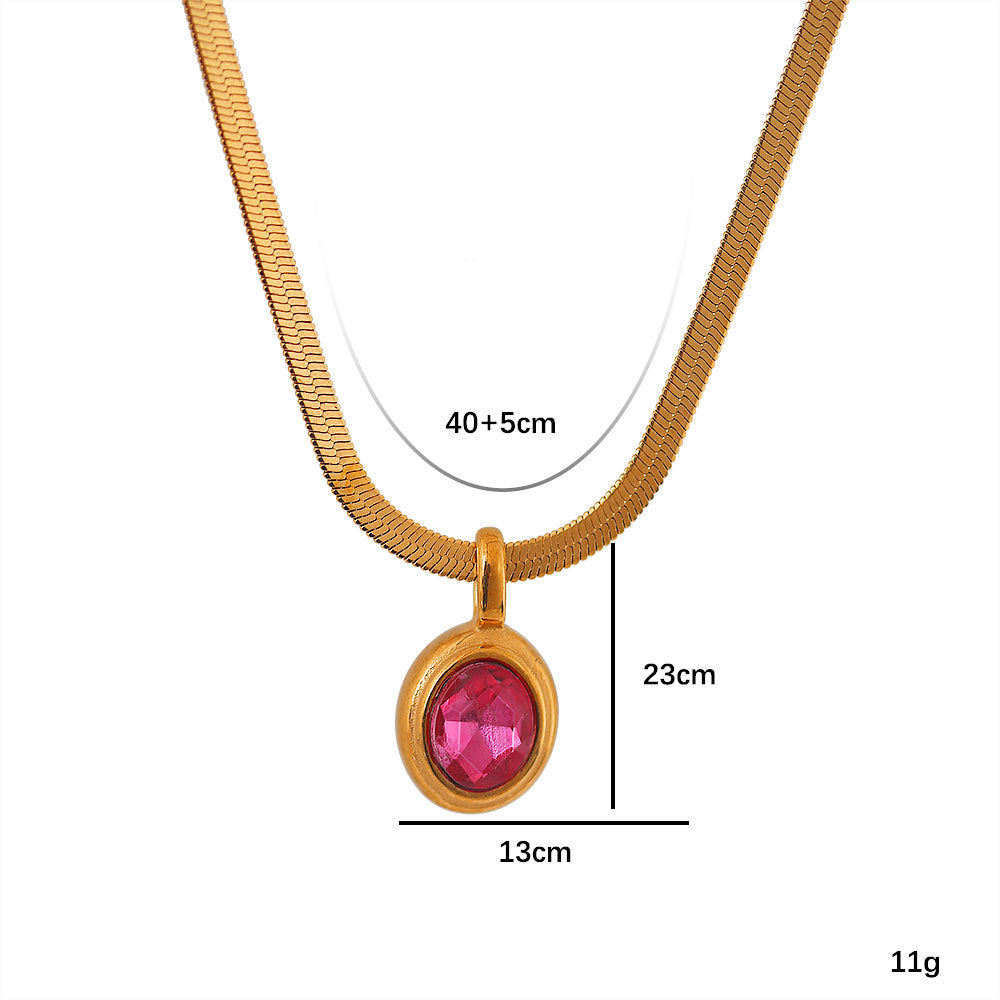 Collar minimalista con colgante ovalado de acero de titanio en cadena de serpiente plana con incrustaciones de diamantes de imitación y acabado chapado