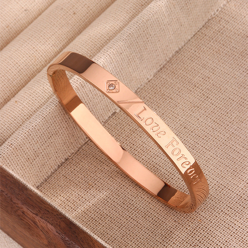 Minimalist Elegant 18K Gold Plated Oval Letter LOVE Stainless Steel Cuff Bracelet for Women