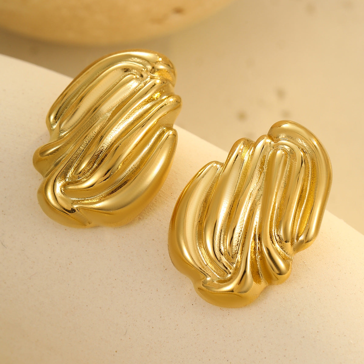 Minimalist Vertical Stripe Shell Earrings in Stainless Steel with 18K Gold Plating for Women