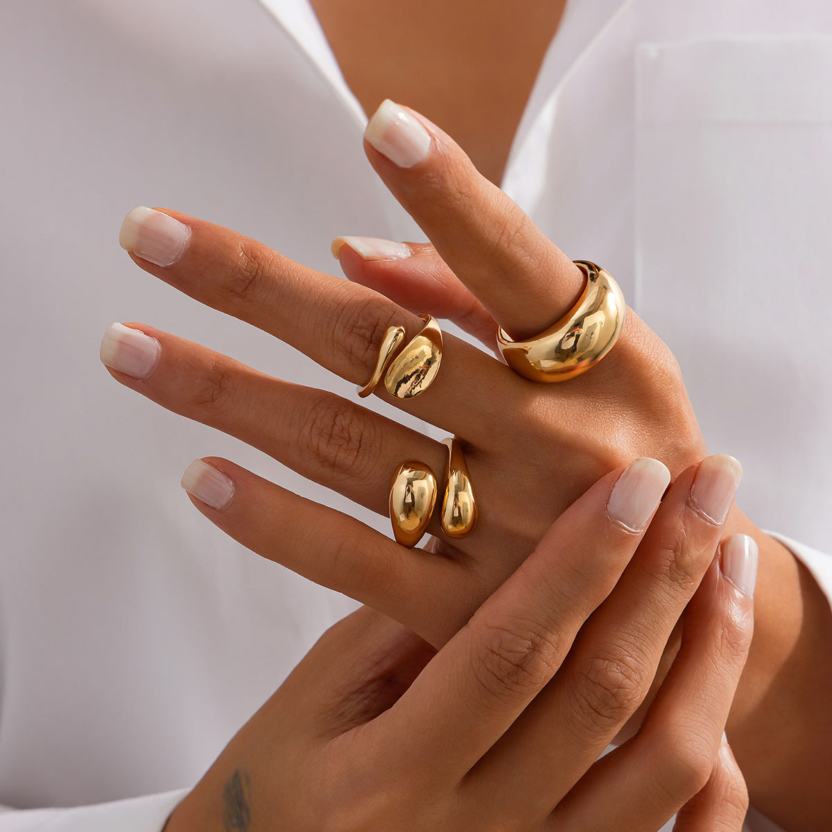 Sweet Geometric Baroque Pearl Alloy Plated Ring Set for Women
