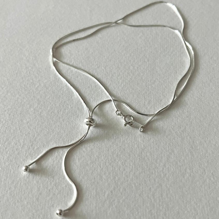 Collana Minimalista a Catena Serpentina Geometrica in Argento Sterling 925