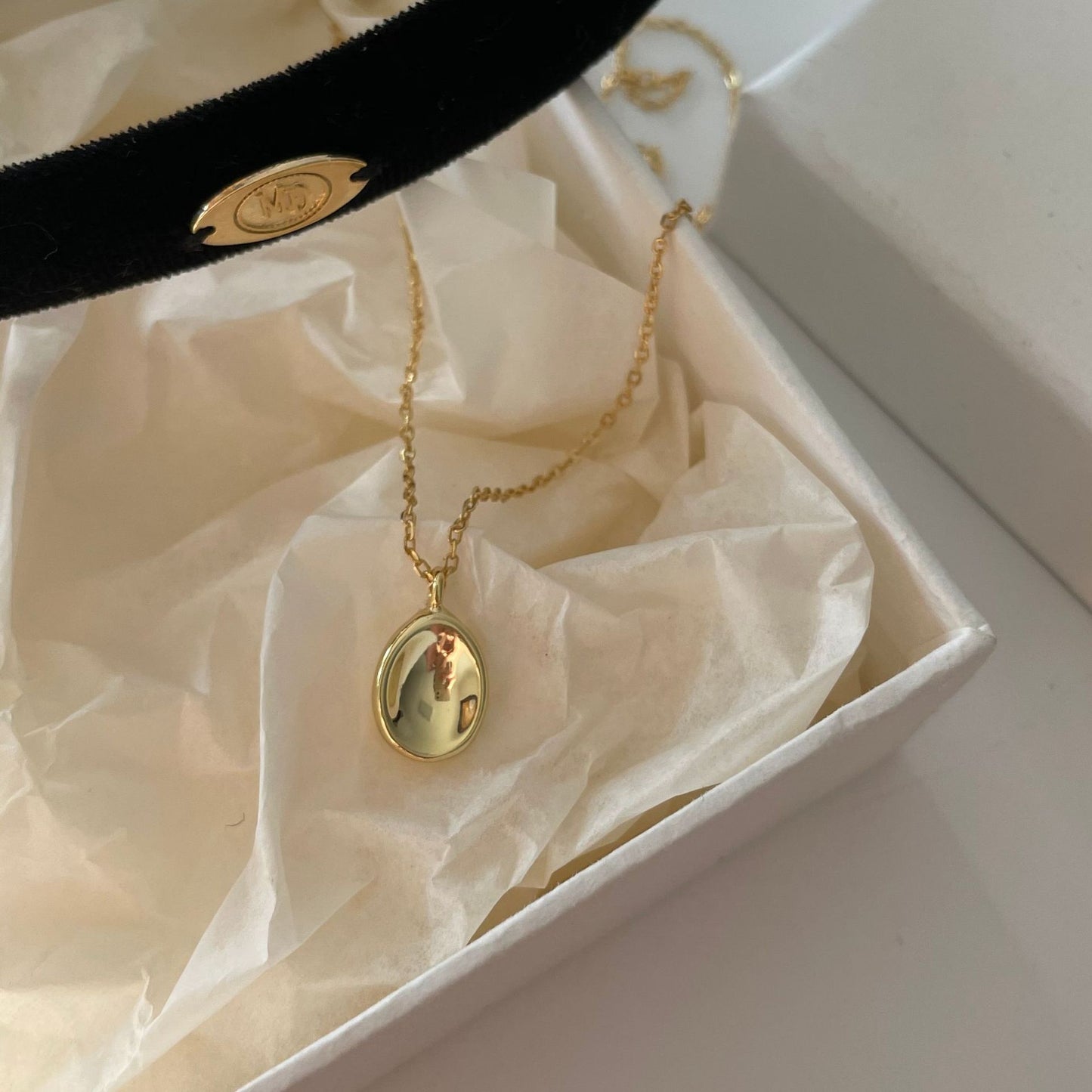 Collana geometrica minimalista in argento con catena di perline in argento sterling 925 e ciondolo ovale