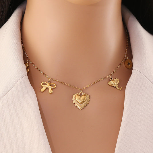 Elegante Collar con Colgante de Acero Inoxidable en Forma de Corazón con Acabado Chapado y Cadena Tipo O para Mujer