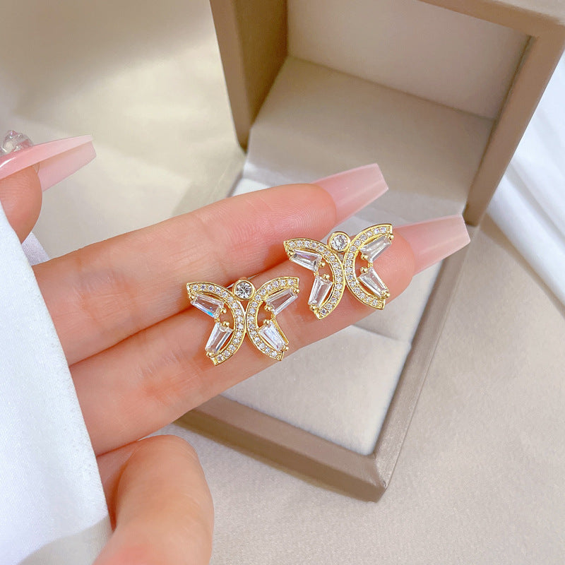 Geometric Stud Earrings for Women with Plated Copper Design, Elegant Long Tassel Drop Earrings, Sweet Style Jewelry
