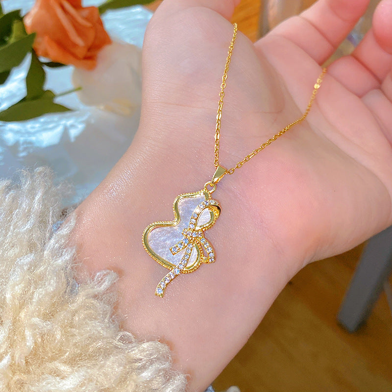 Sweet Minimalist Butterfly Cubic Zirconia & White Shell Gourd Pendant Titanium Steel Necklace for Women