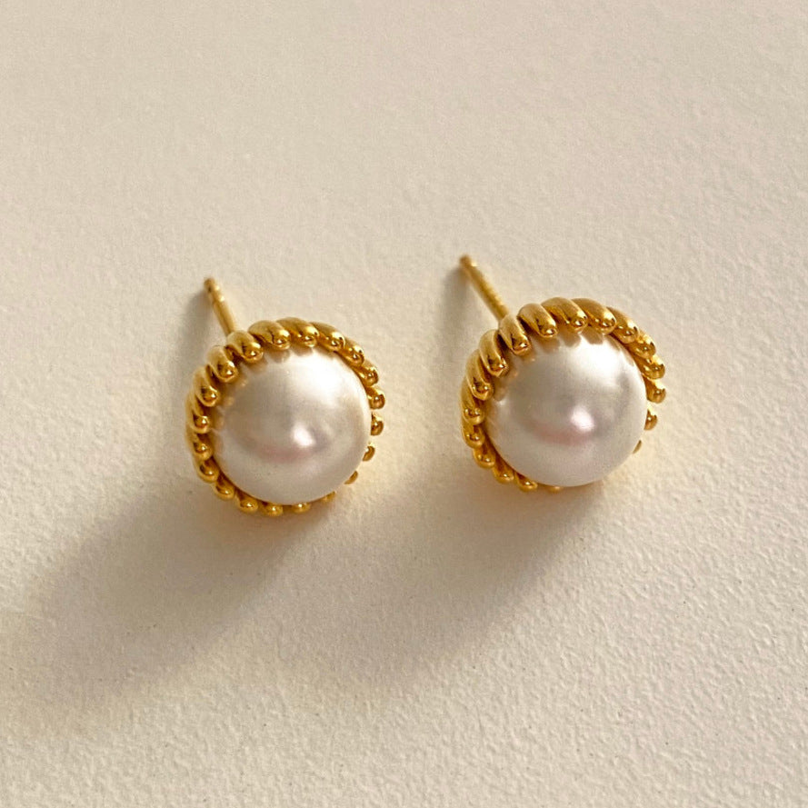 Pendientes minimalistas de perlas rojas en forma de letra geométrica de plata de ley 925 para mujer