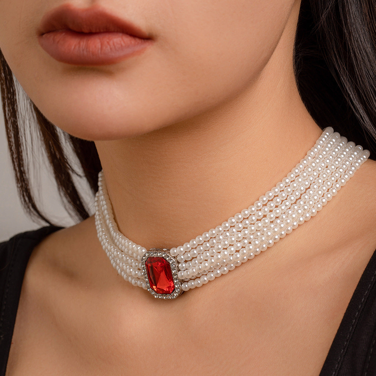 Vintage Elegant Geometric Alloy Necklace with Faux Pearl and Rhinestone Inlay, Multi-Layer Plated Chain for Women