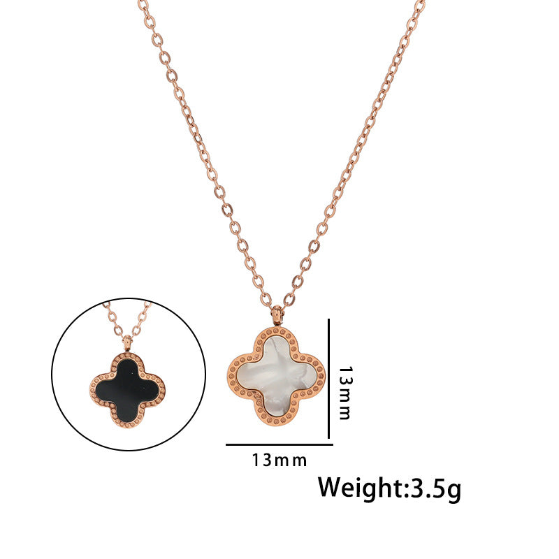 Collar minimalista con colgante de trébol de cuatro hojas para mujer en acero de titanio con chapado en oro rosa de 18 quilates