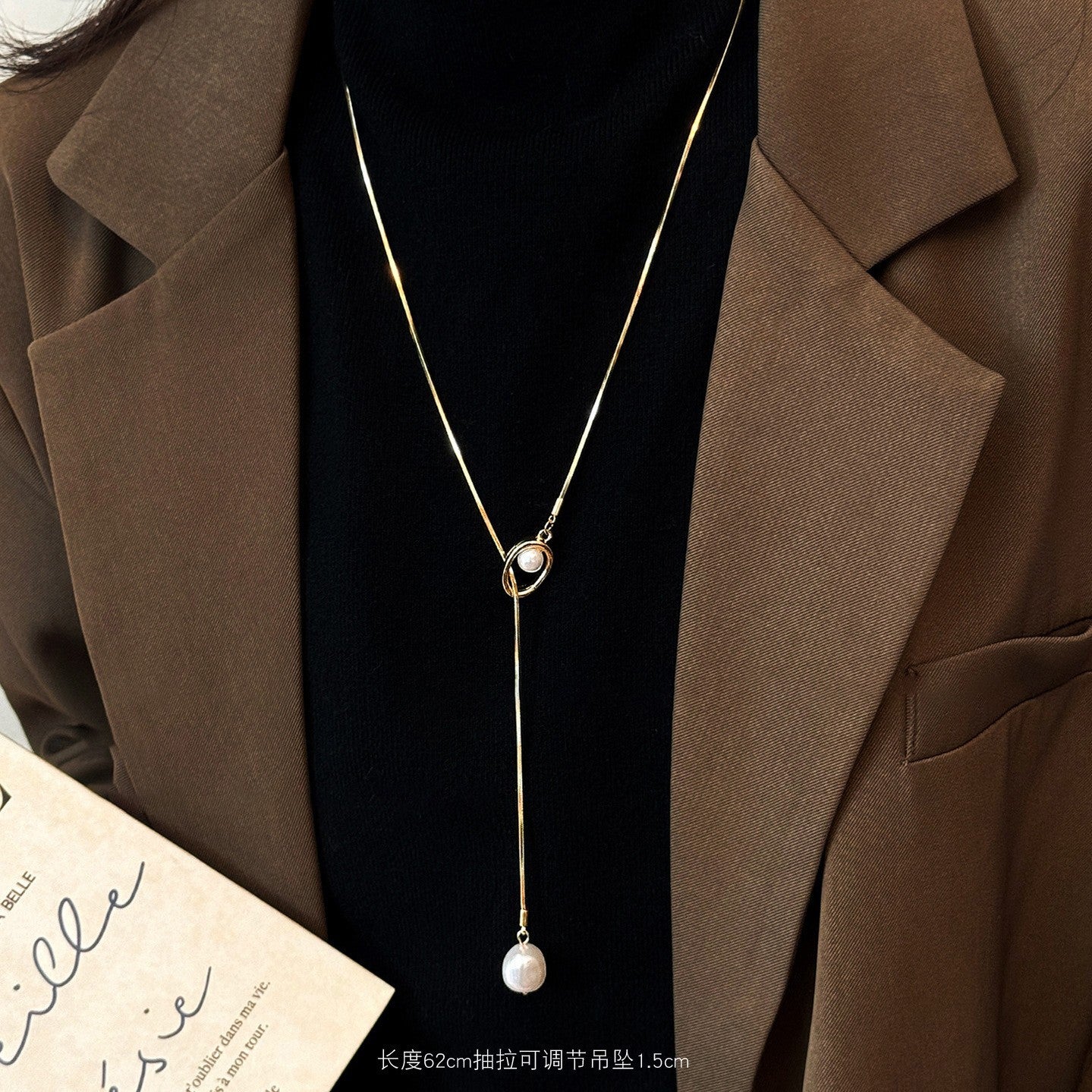 Collana con ciondolo geometrico minimalista in rame placcato da donna, catena maglione di lusso leggera