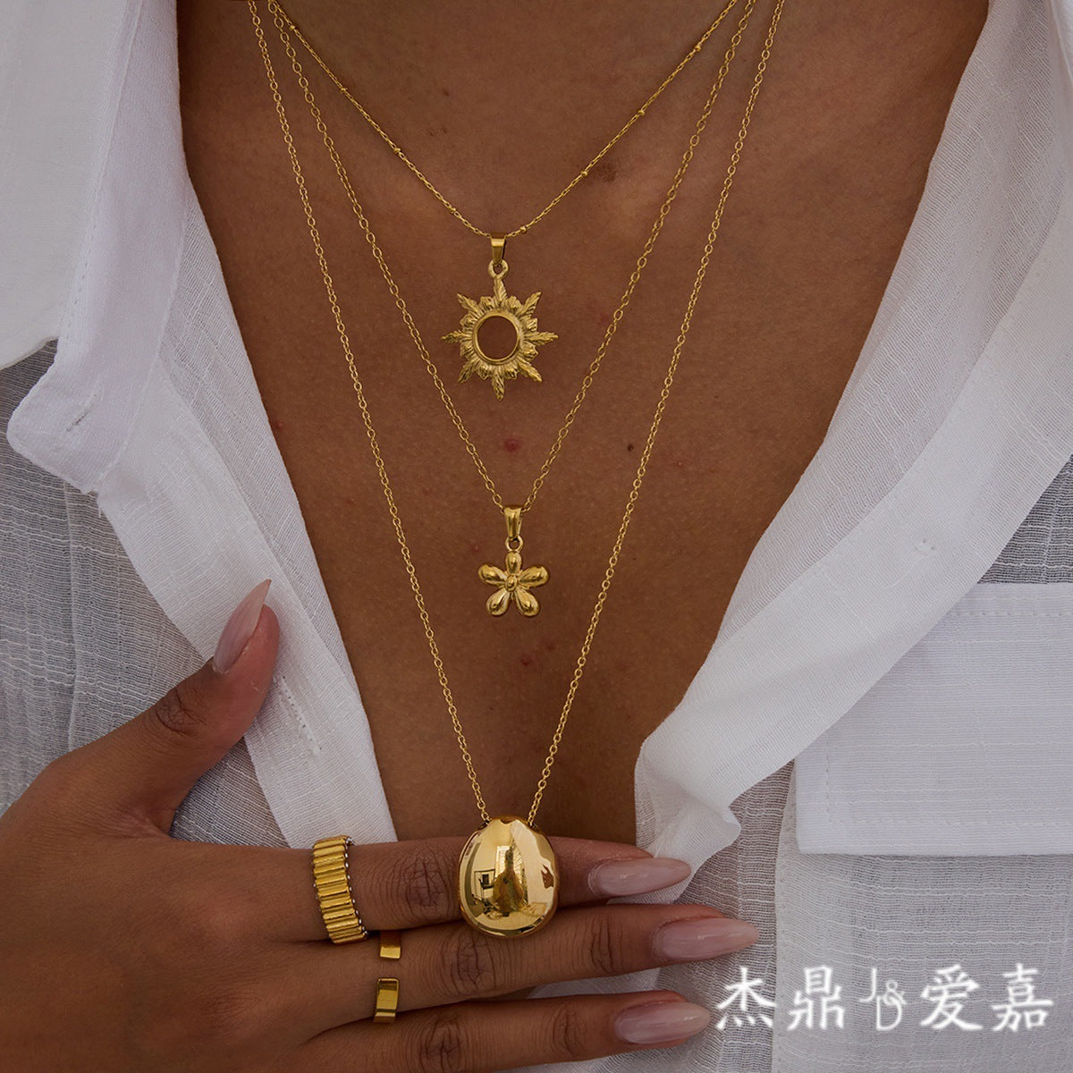 Minimalist Luxury 18K Gold Plated Geometric Oval Stainless Steel Necklace for Women