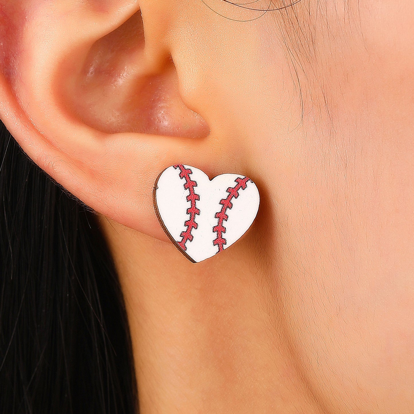 Orecchini a Perno in Legno a Cuore Minimalisti da Donna