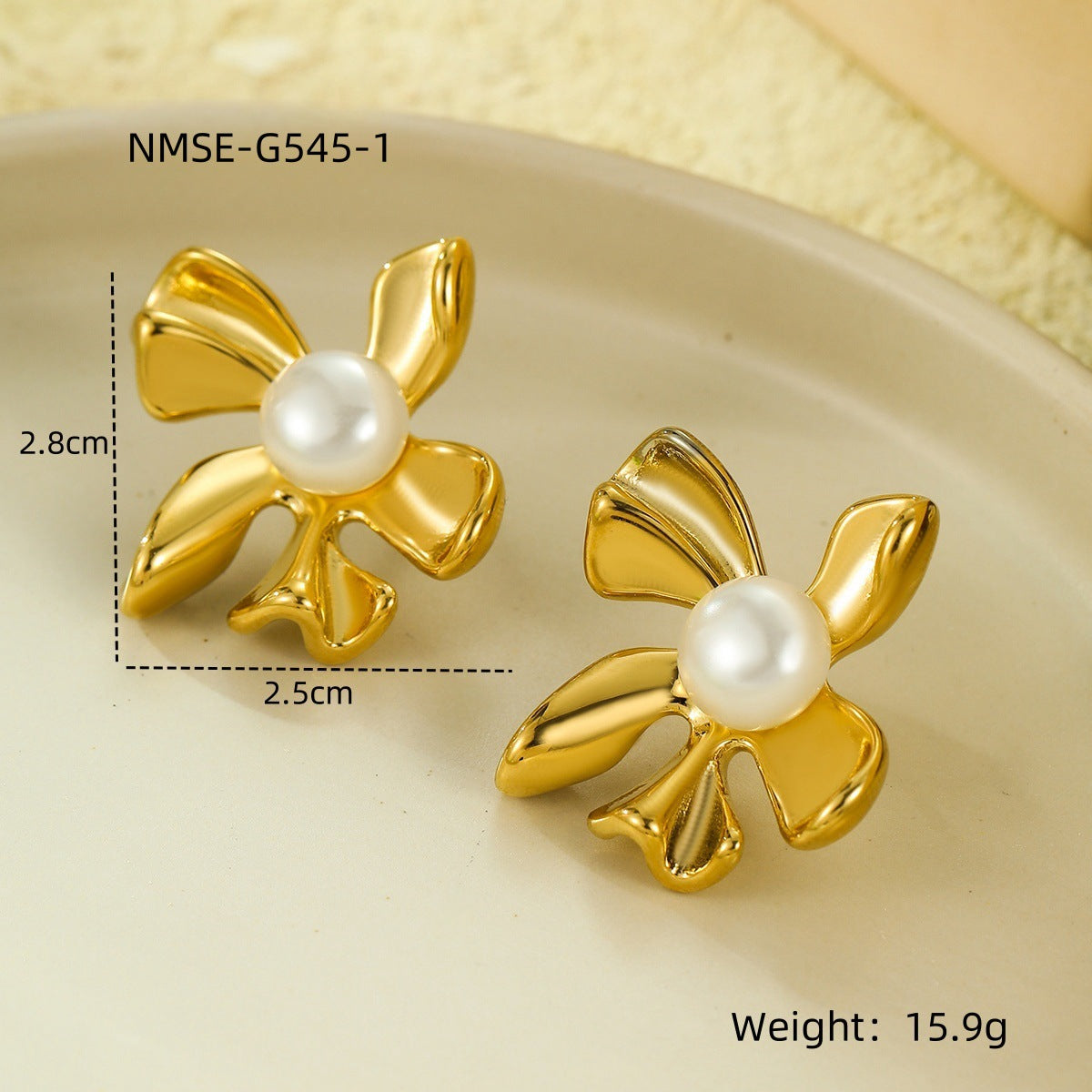 Vintage Floral Stainless Steel Earrings with Pearl Inlay and 18K Gold Plating for Women