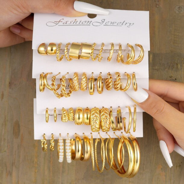 Fashion Geometric Round Gold Plated Zinc Alloy C-Shape Hoop Earrings with 925 Sterling Silver Posts
