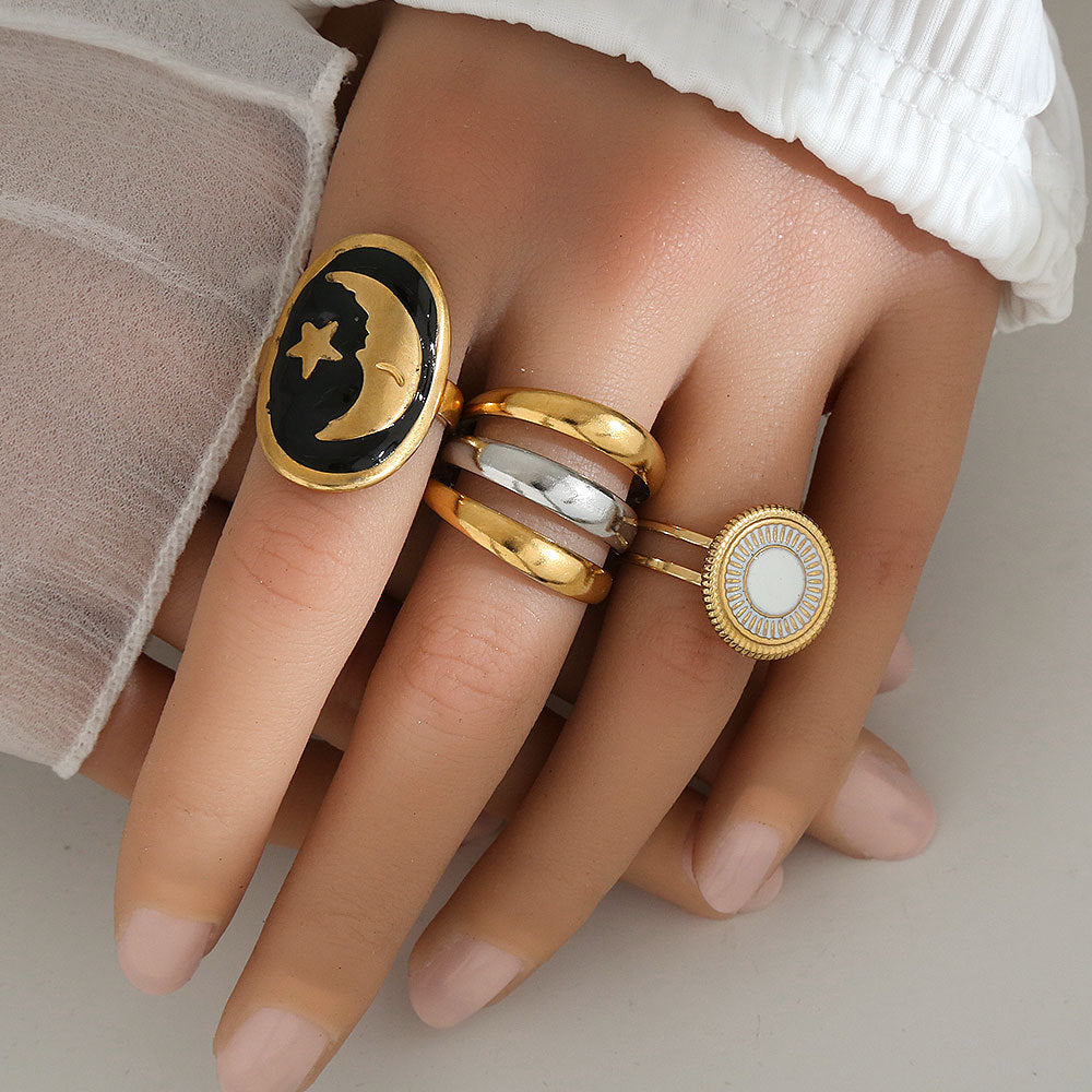Anillo Minimalista Geométrico de Acero de Titanio para Mujeres y Hombres con Acabado Esmaltado y Banda Ajustable