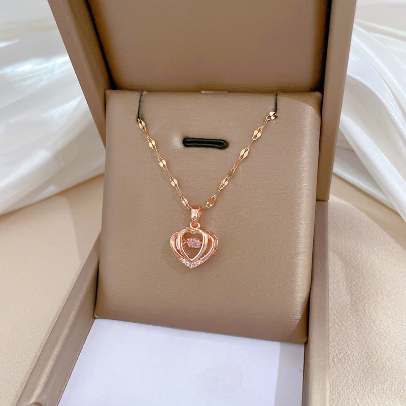 Collana a doppio strato di lusso a forma di cuore in acciaio al titanio da donna con intarsi di strass e delicato design a clavicola