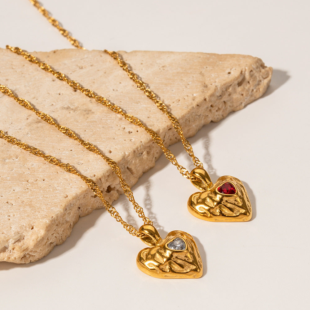 Minimalist Heart-Shaped Titanium Steel Pendant Necklace with 18K Gold Plating and Cubic Zirconia Inlay for Women